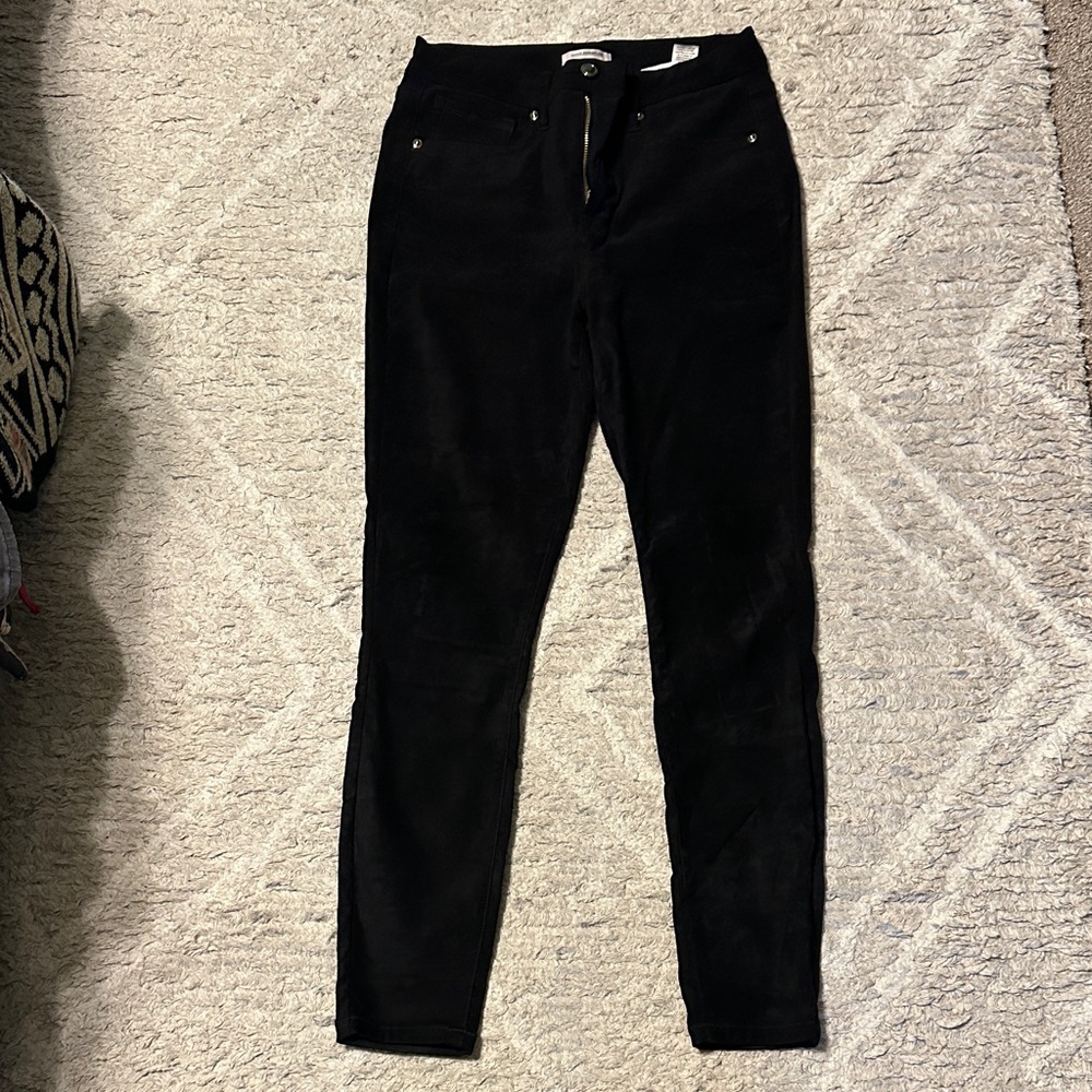 Good American Velvety Black Skinny Jeans